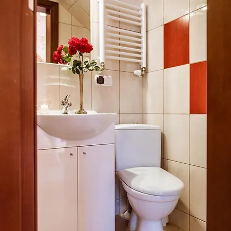 Δωμάτια σε οικογενειακή κατοικία Vip *