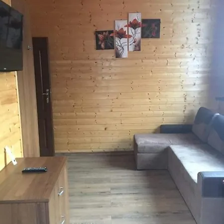 Δωμάτια σε οικογενειακή κατοικία Vip